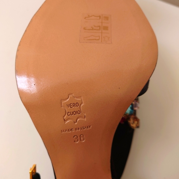 Marilena Italian Heels Size 7.5 - Picture 3 of 4